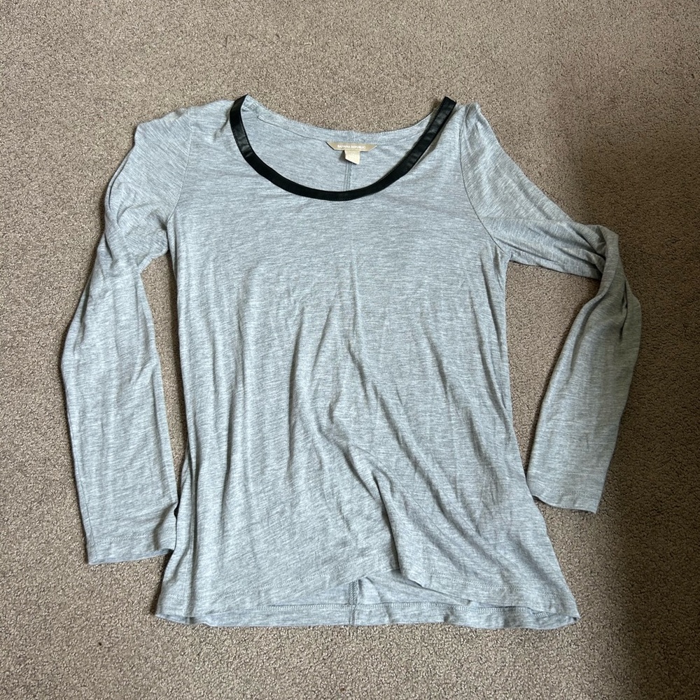 Banana Republic Gray Fitted Blouse